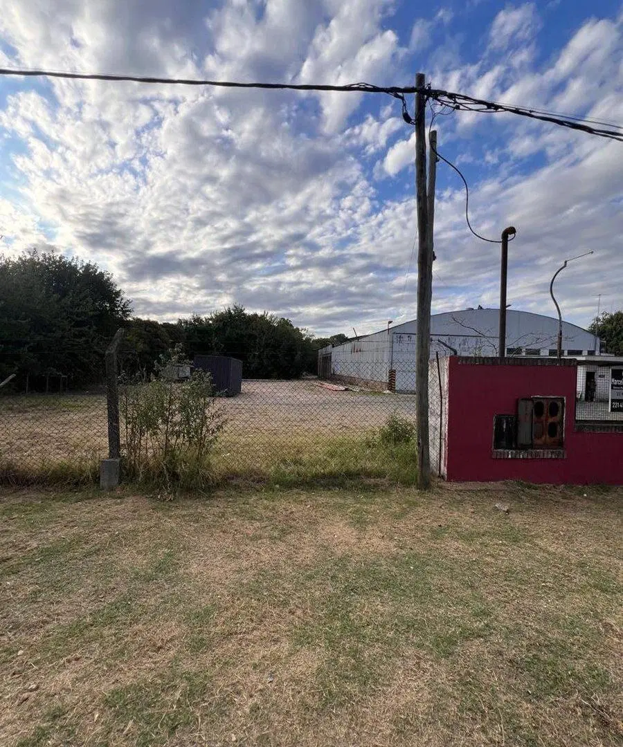 GALPON EN VENTA LA PLATA 2