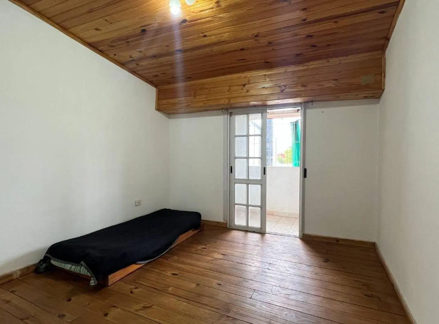 PH EN VENTA LOS HORNOS - LA PLATA 4