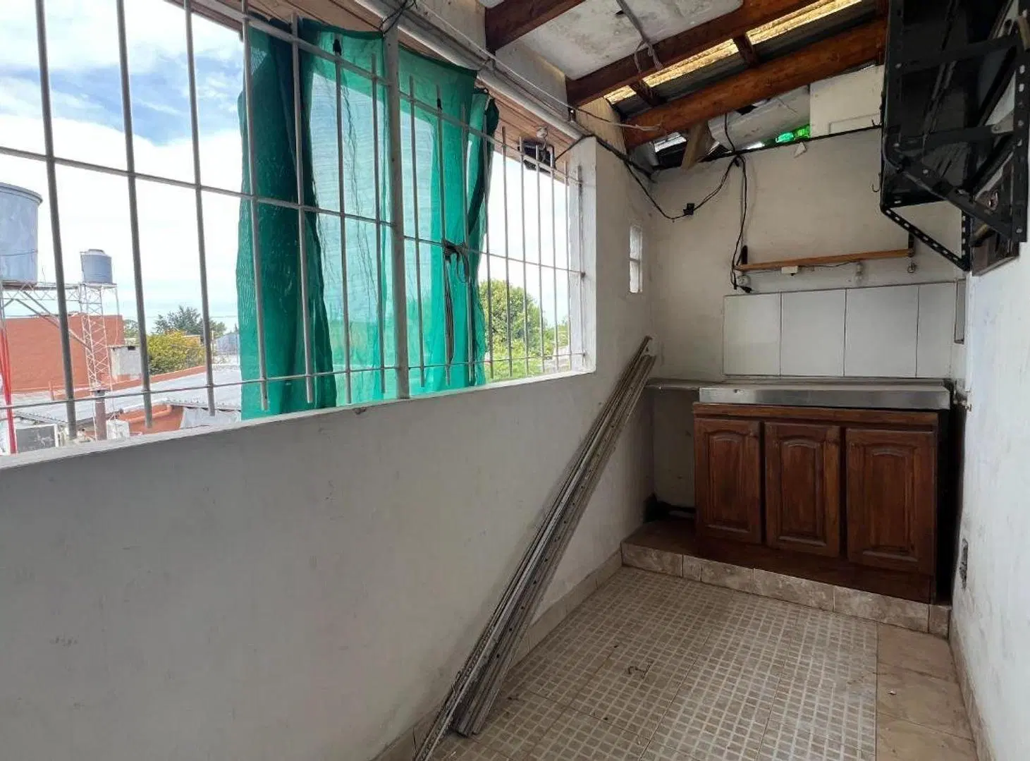 PH EN VENTA LOS HORNOS - LA PLATA 8