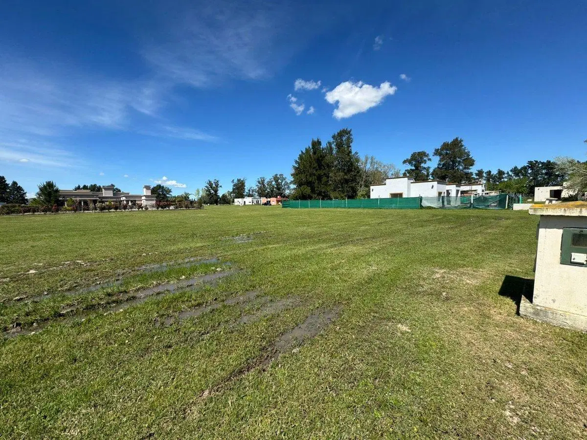 LOTE EN VENTA AREA 60 LA ESCONDIDA 3