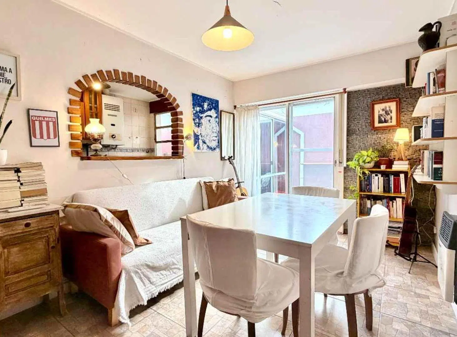 PH EN VENTA LA PLATA CON PATIO Y PARRILLA 5