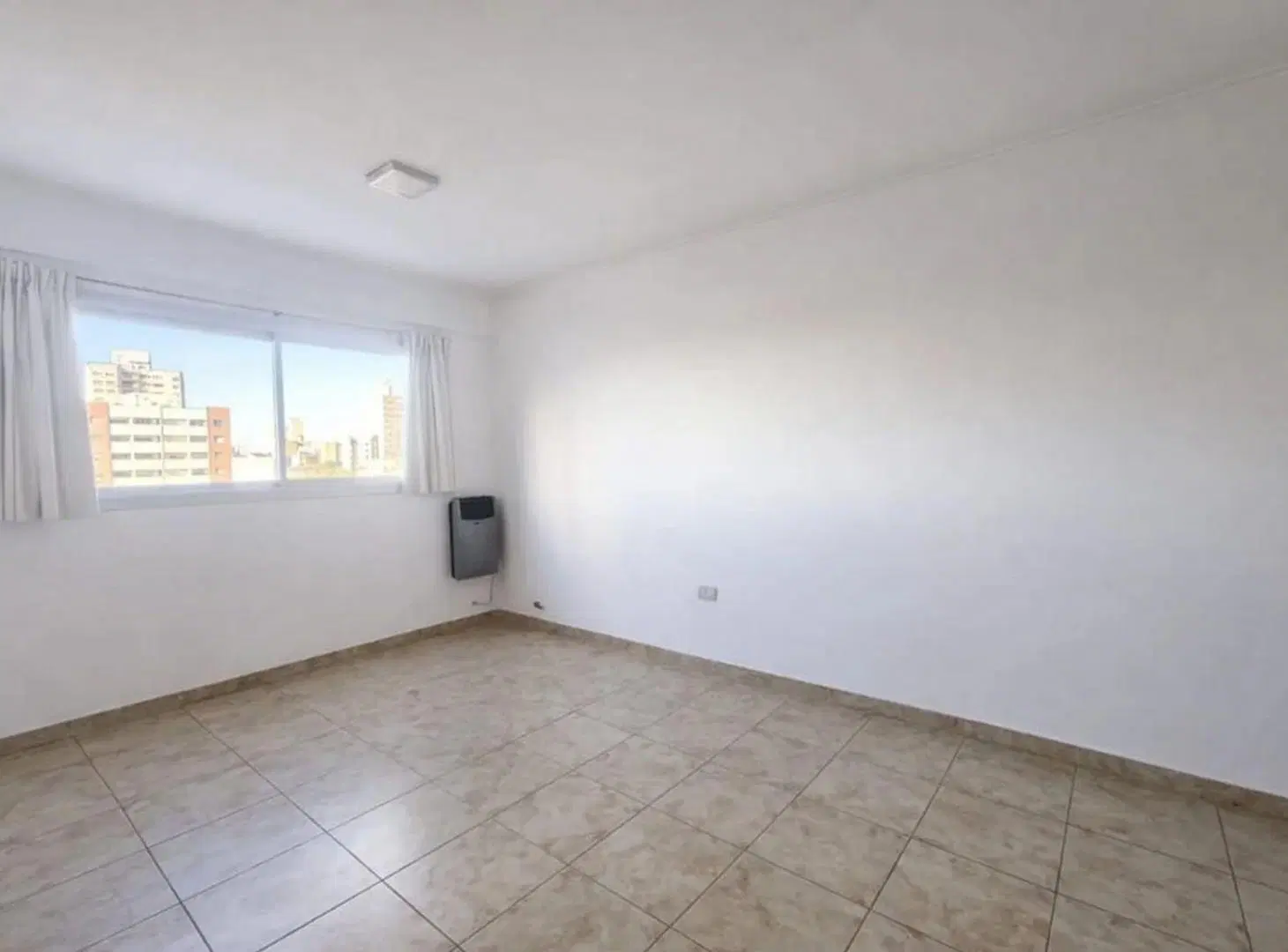 DEPARTAMENTO EN ALQUILER LA PLATA COCHERA 2