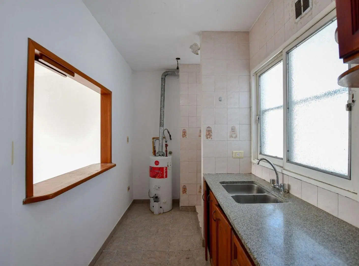 DEPARTAMENTO EN VENTA LA PLATA PLAZA MORENO 3