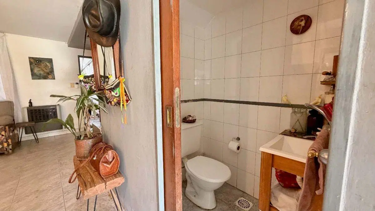 DUPLEX EN VENTA CITY BELL 2 DORMITORIOS Y PILETA 8