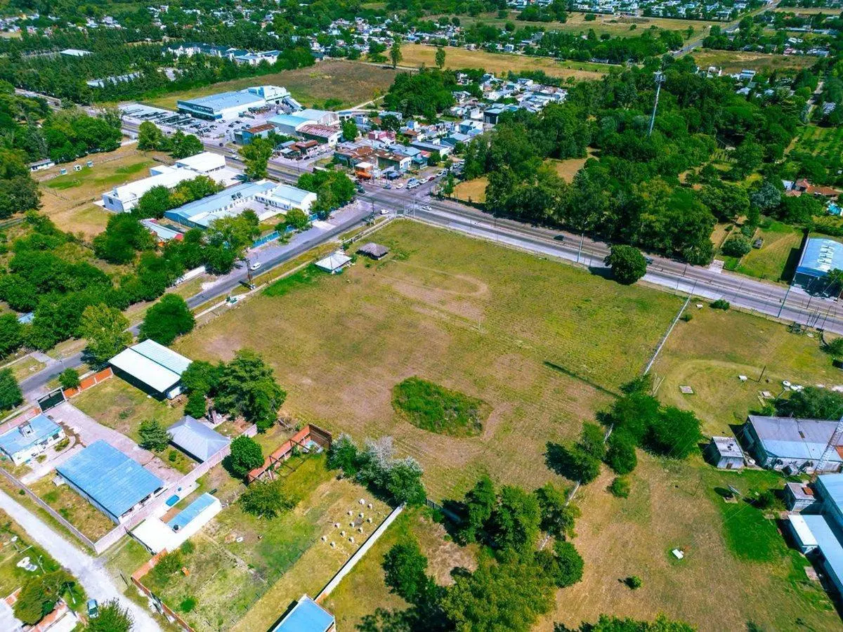 LOTE EN VENTA LA PLATA LISANDRO OLMOS 2