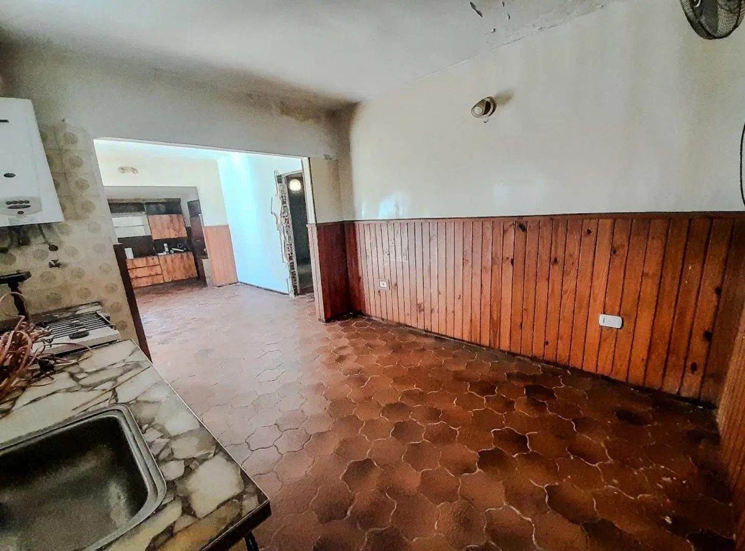 PH VENTA A RECICLAR LOS HORNOS 2 DORMITORIOS 4
