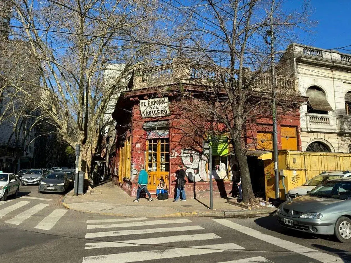 LOCAL EN ALQUILER LA PLATA 1