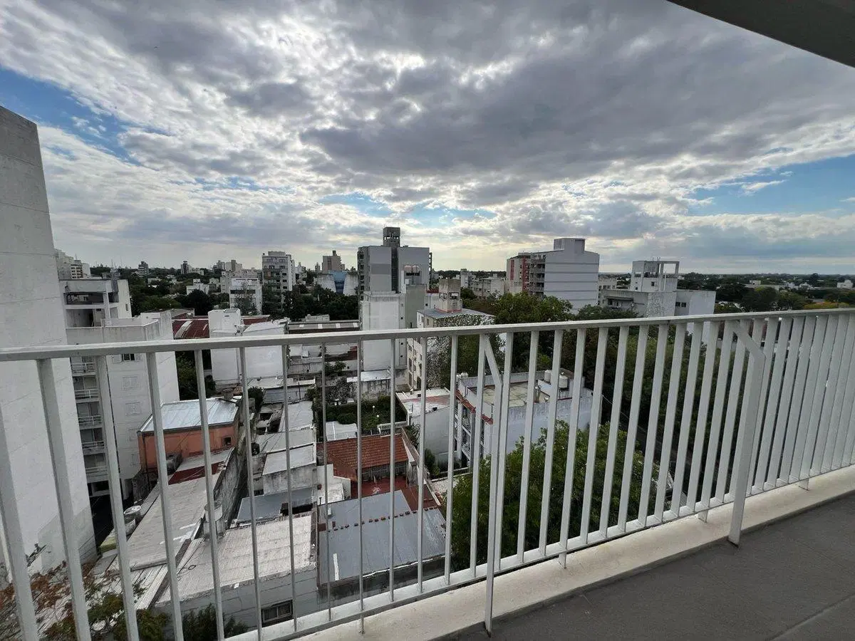DUPLEX EN VENTA LA PLATA 2 DORMITORIOS TERRAZA 5