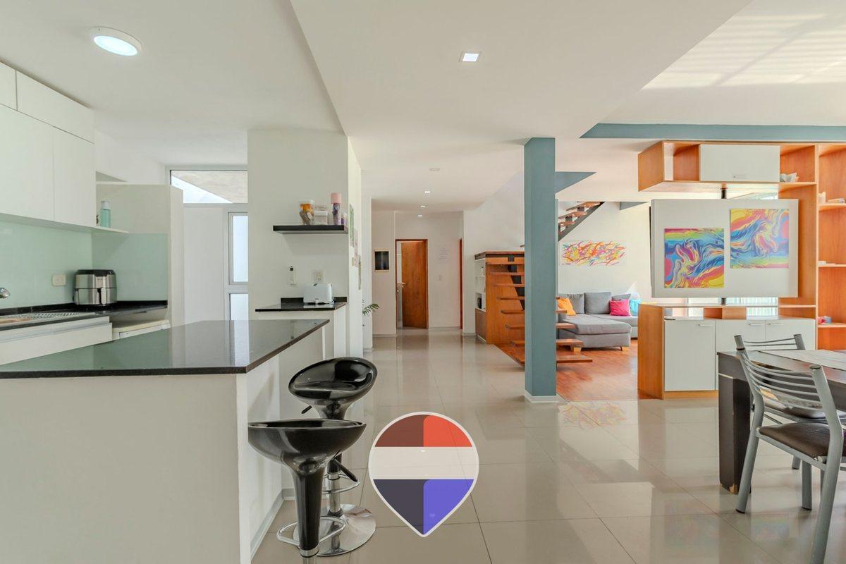 Foto de CASA EN VENTA LA PLATA 3 DORMITORIOS COCHERA, imagen 2