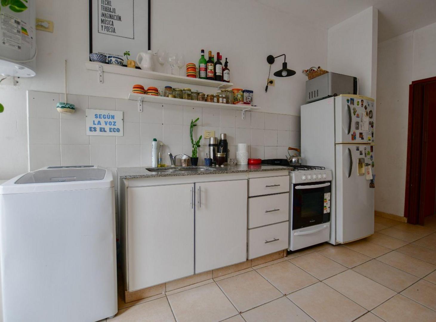 Foto de DEPARTAMENTO EN VENTA LA PLATA 1 DORMITORIO PATIOS, imagen 4