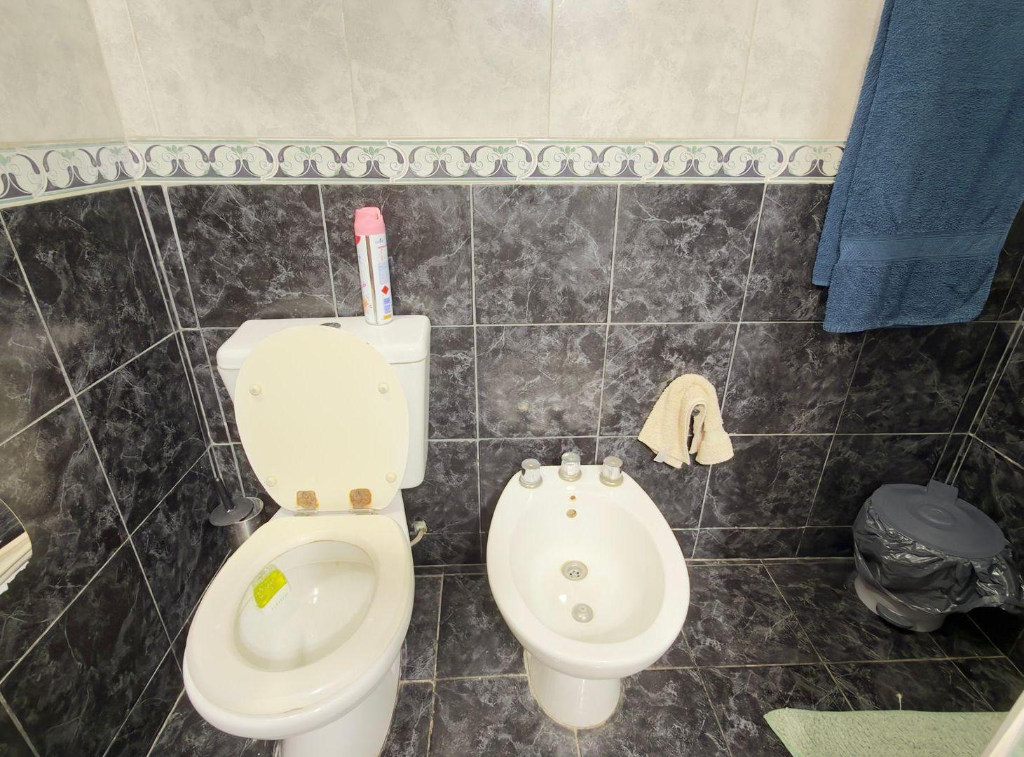 Foto de CASA VENTA BERAZATEGUI CON MONOMABIENTE AL FRENTE, imagen 4