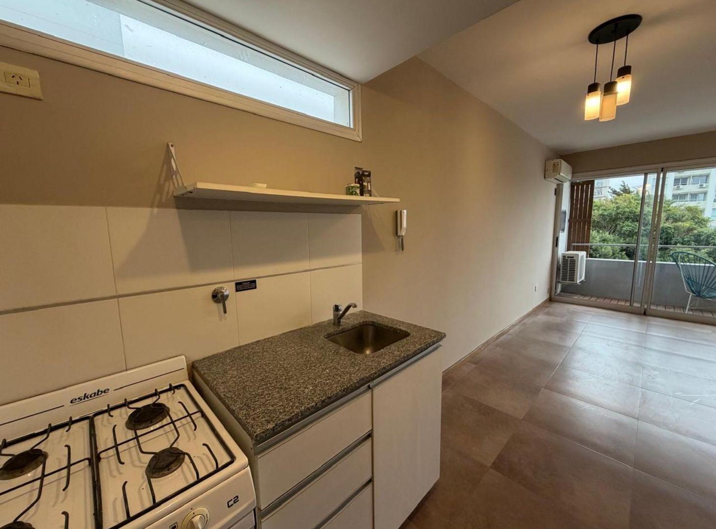 Foto de MONOAMBIENTE EN VENTA LA PLATA, imagen 1