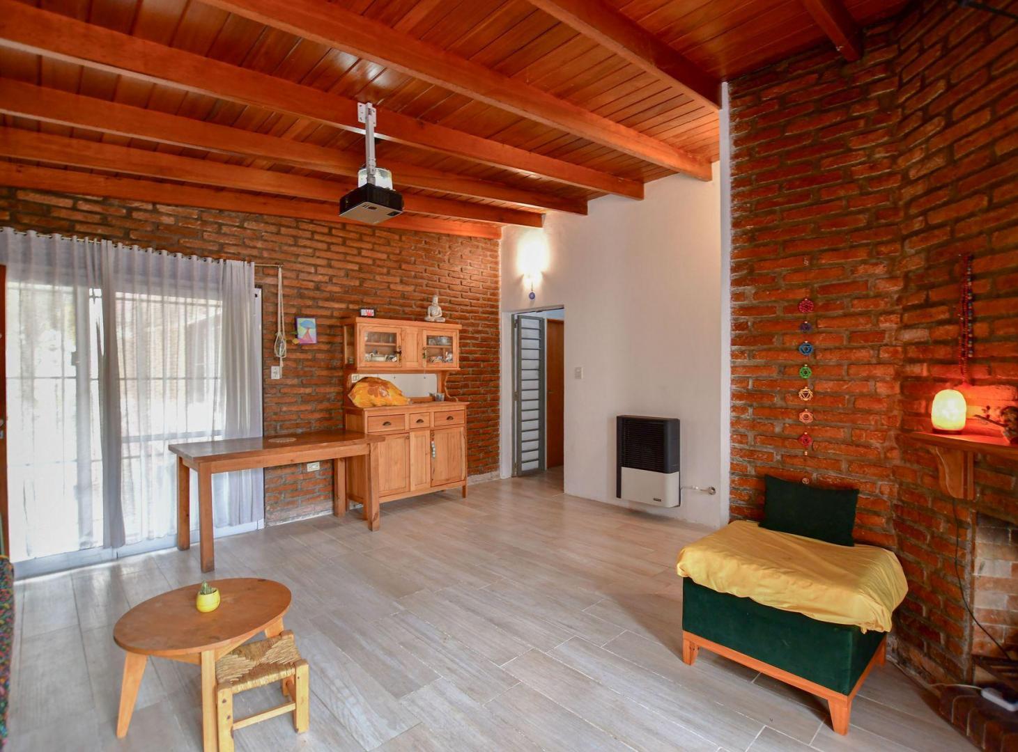 Foto de CASA VENTA LA PLATA 3 DORMITORIOS PARQUE COCHERA, imagen 2