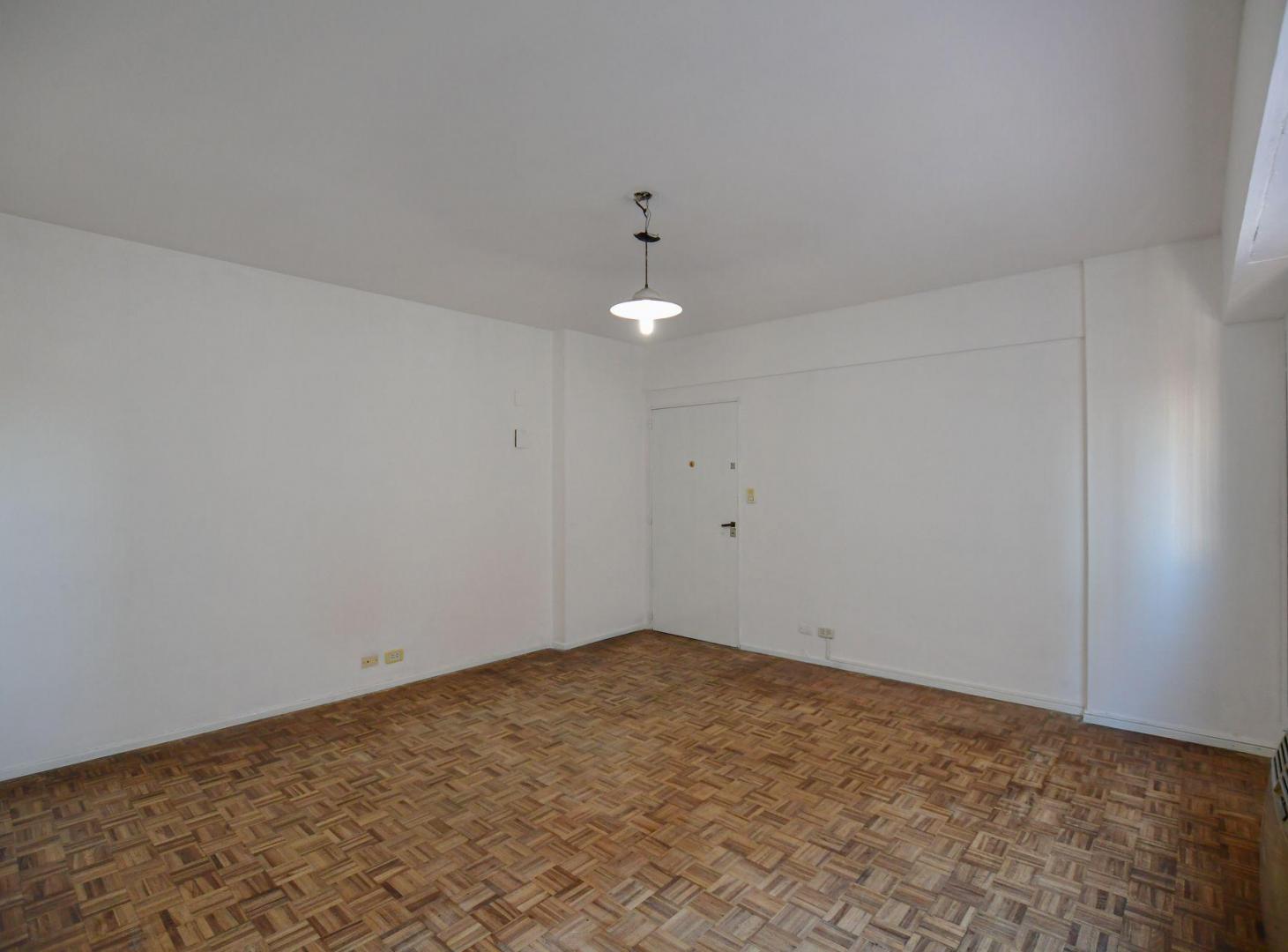 Foto de DEPARTAMENTO LA PLATA VENTA 3 DORMITORIOS COCHERA, imagen 4
