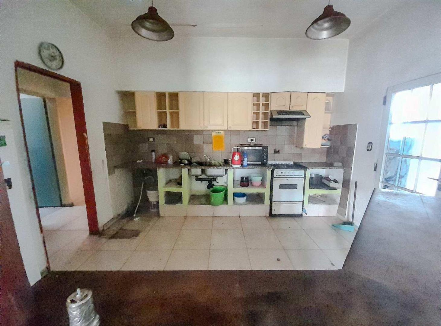 Foto de CASA EN VENTA TOLOSA LA PLATA 2 DORMITORIOS PARQUE, imagen 4