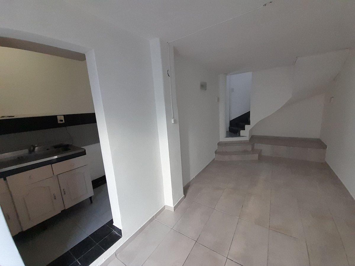 Foto de PH EN VENTA LA PLATA 1 DORMITORIO PATIO, imagen 3