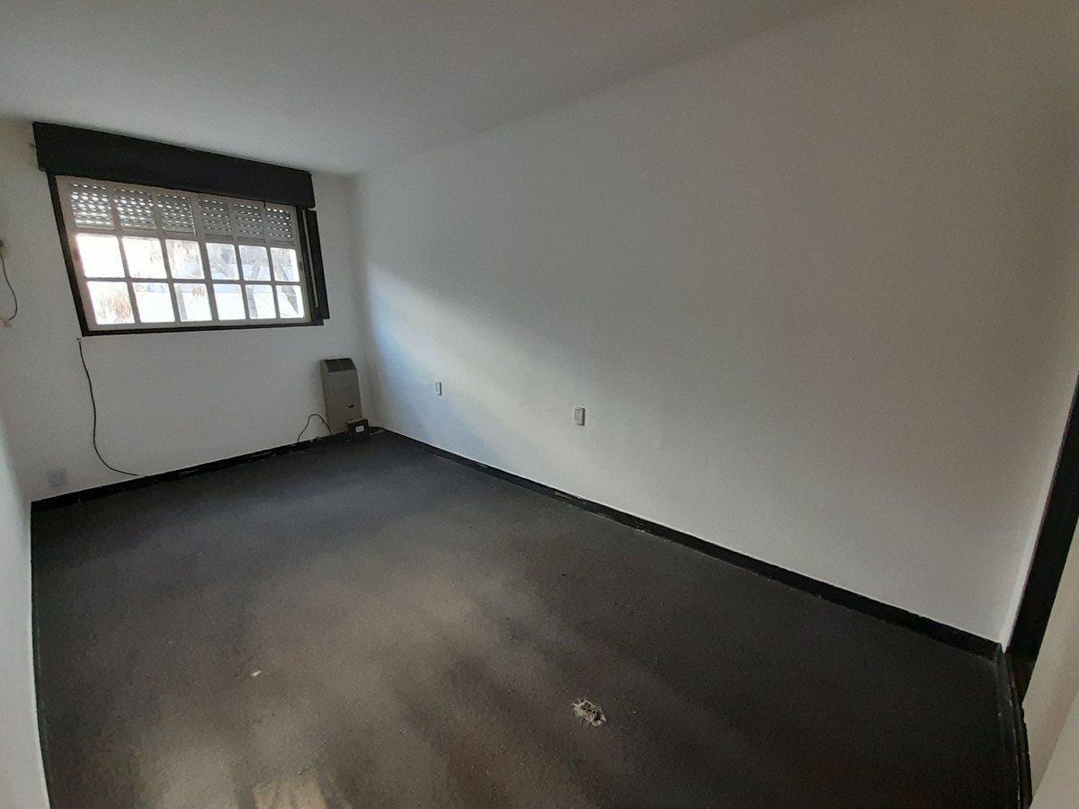 Foto de PH EN VENTA LA PLATA 1 DORMITORIO PATIO, imagen 2