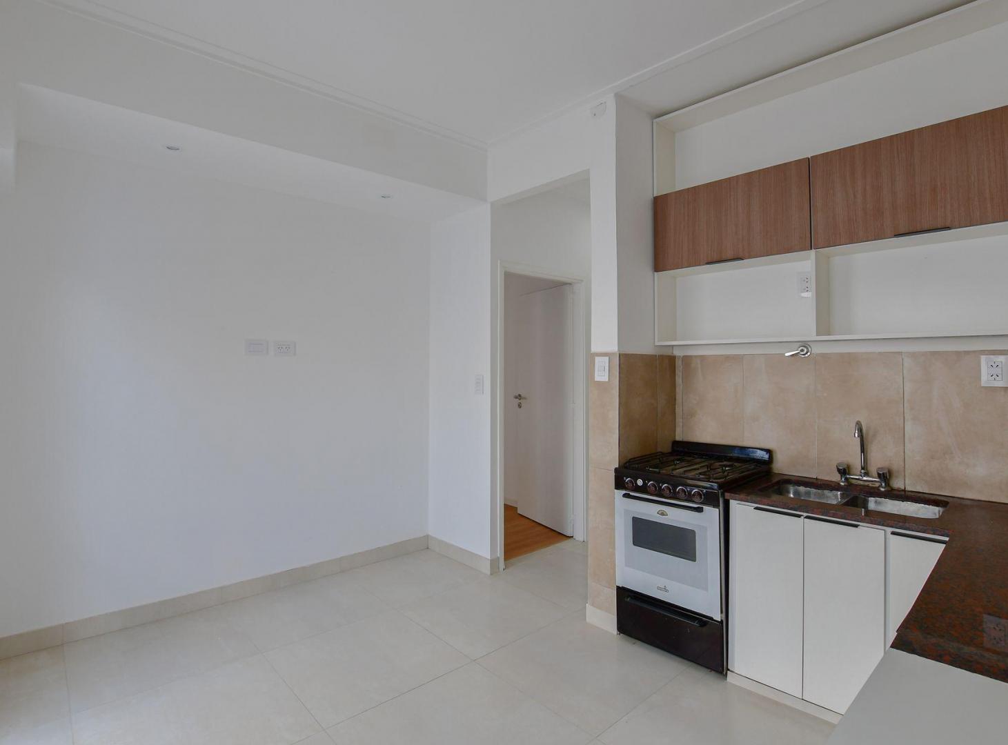 Foto de PH EN VENTA LA PLATA 2 DORMITORIOS PATIO, imagen 4