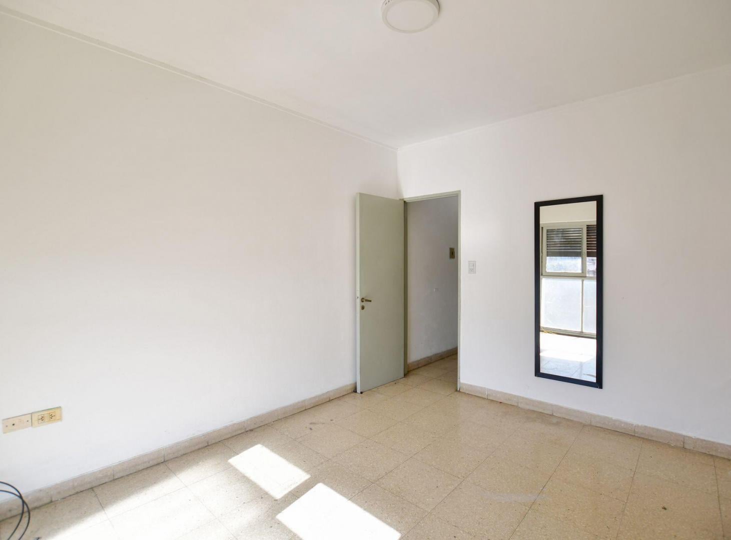 Foto de MONOAMBIENTE DIVIDIDO EN VENTA LA PLATA, imagen 5