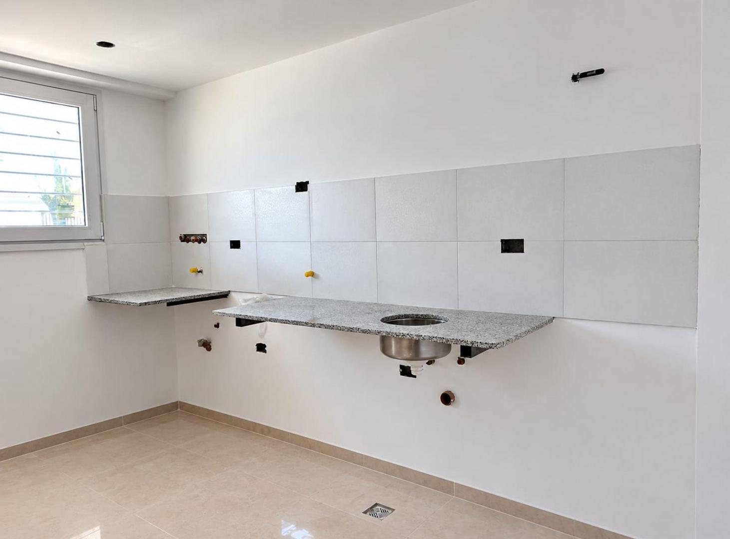 Foto de DEPARTAMENTO EN VENTA LA PLATA 2 DORMITORIOS, imagen 1