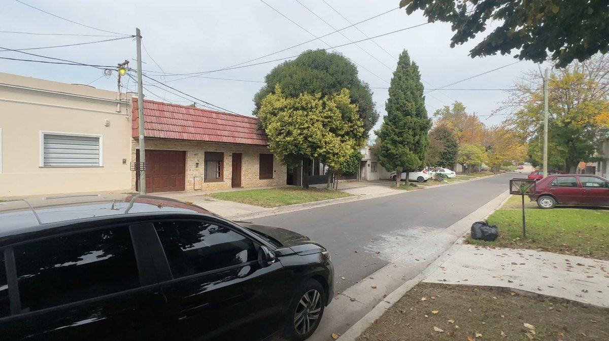 Foto de LOTE EN VENTA LA PLATA 200M2, imagen 1