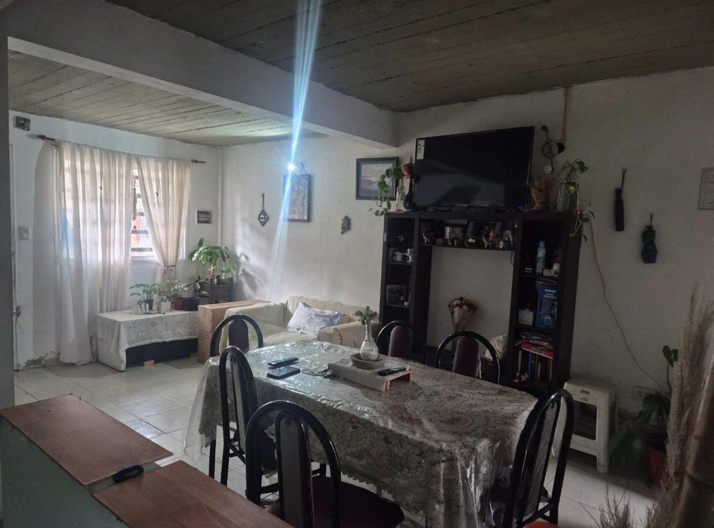 Foto de DUPLEX EN VENTA EN TOLOSA 2 DORMITORIOS, imagen 1