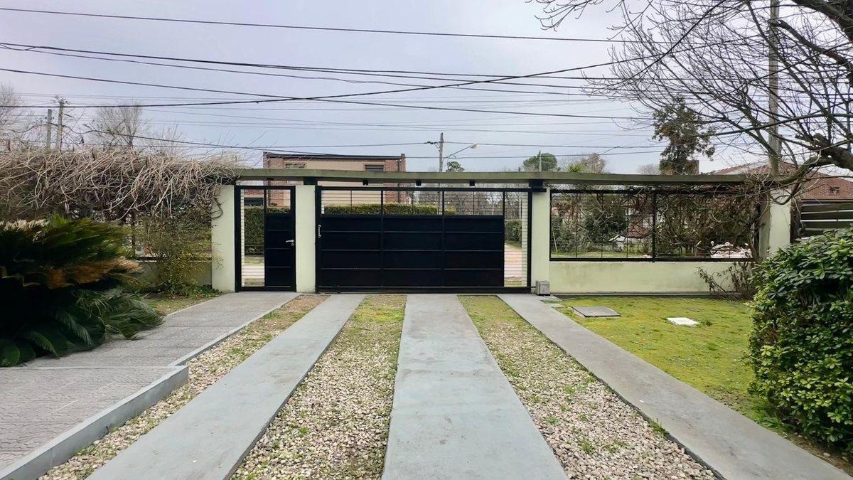 Foto de CASA EN VENTA VILLA ELISA 4 DORMITORIOS, imagen 2