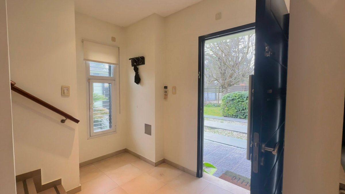 Foto de CASA EN VENTA VILLA ELISA 4 DORMITORIOS, imagen 3