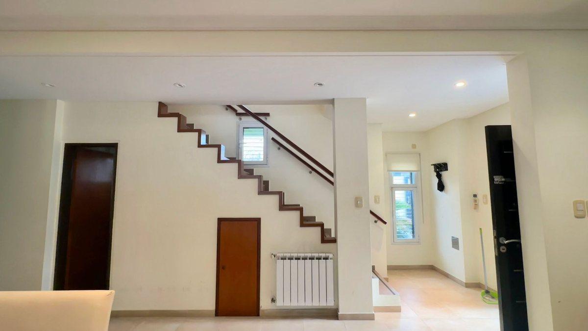 Foto de CASA EN VENTA VILLA ELISA 4 DORMITORIOS, imagen 1