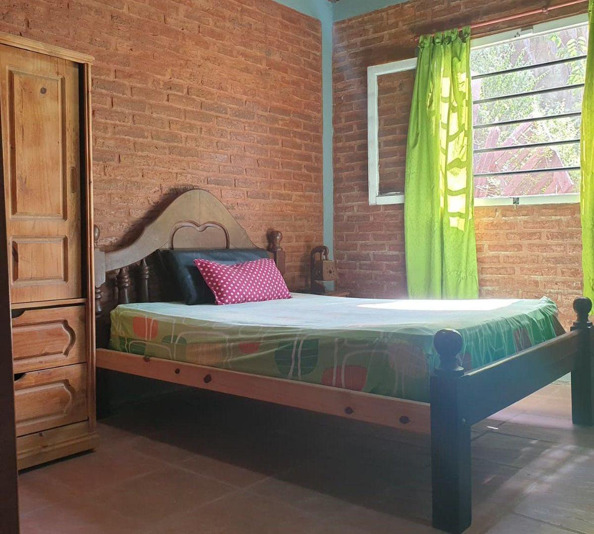 Foto de CASA QUINTA EN VENTA ARTURO SEGUI 3 DORMITORIOS, imagen 5