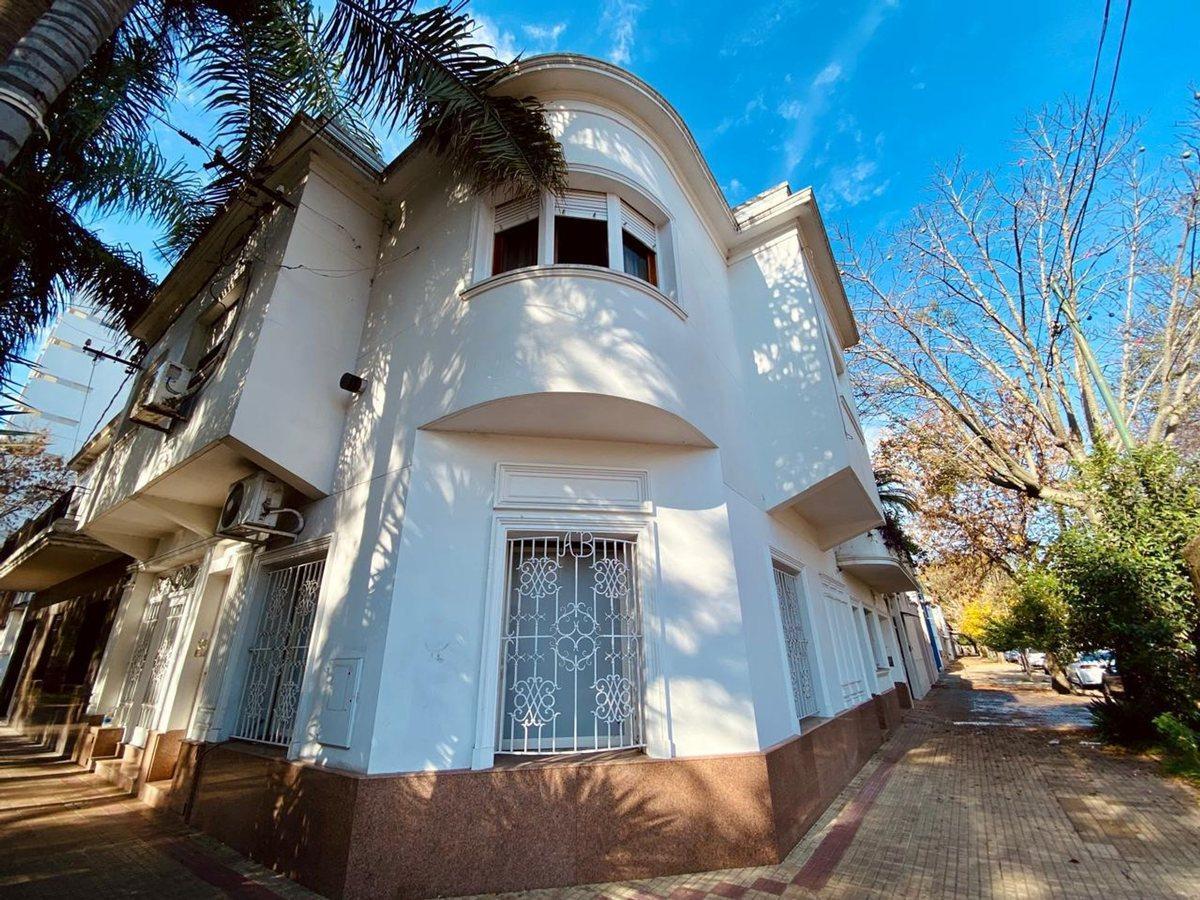 Foto de PH TIPO CASA EN VENTA LA PLATA CON COCHERA, imagen 2