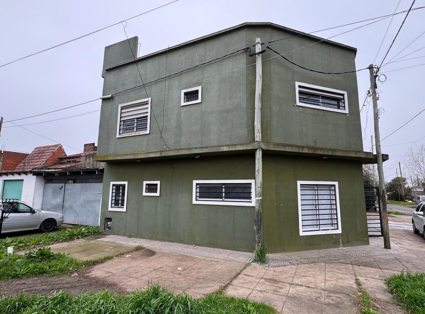 Foto de DUPLEX CON LOCAL Y DEPARTAMENTO EN VENTA LA PLATA, imagen 4