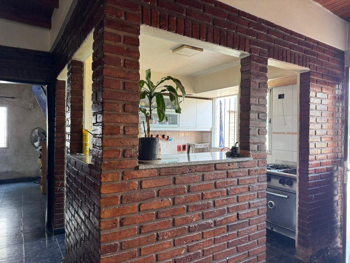 Foto de CASA EN VENTA EN BARRIO AEROPUERTO LA PLATA, imagen 3