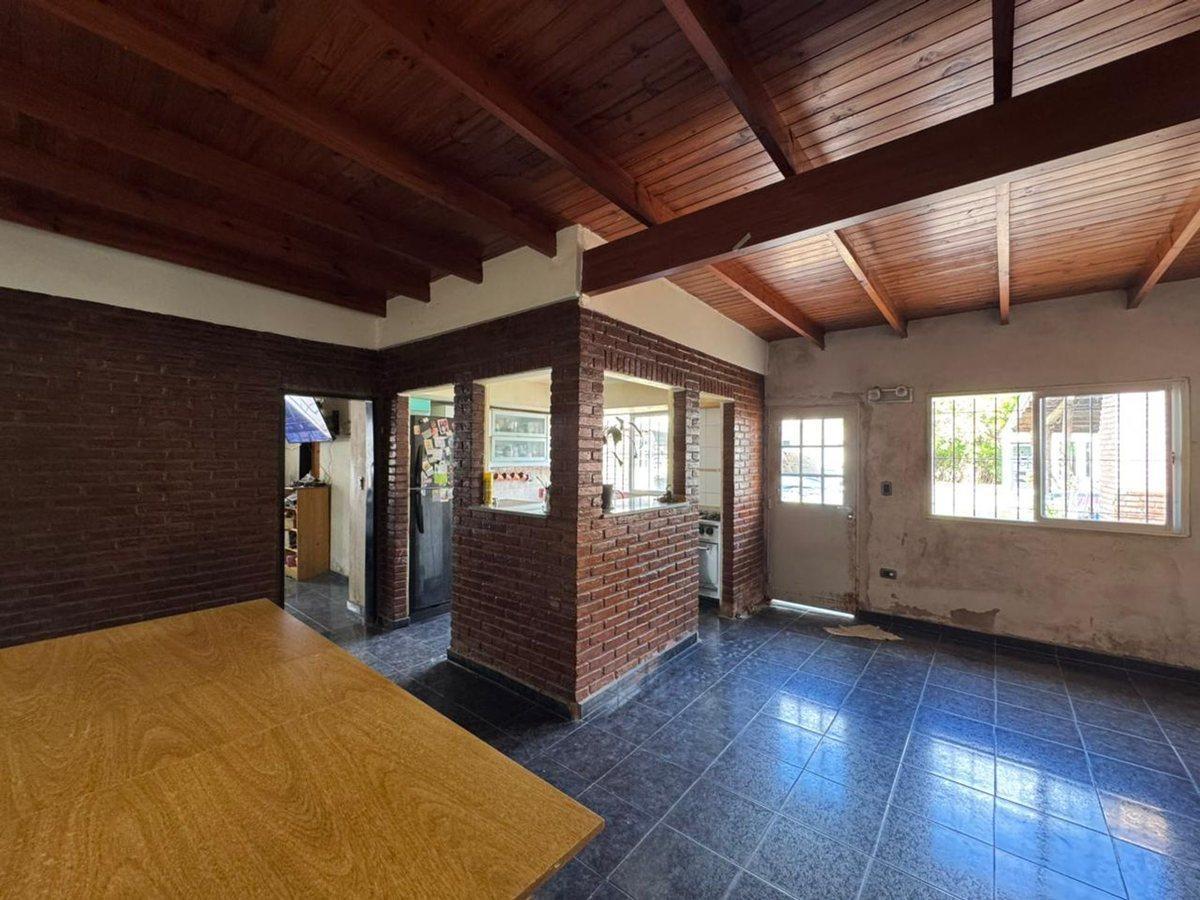 Foto de CASA EN VENTA EN BARRIO AEROPUERTO LA PLATA, imagen 4