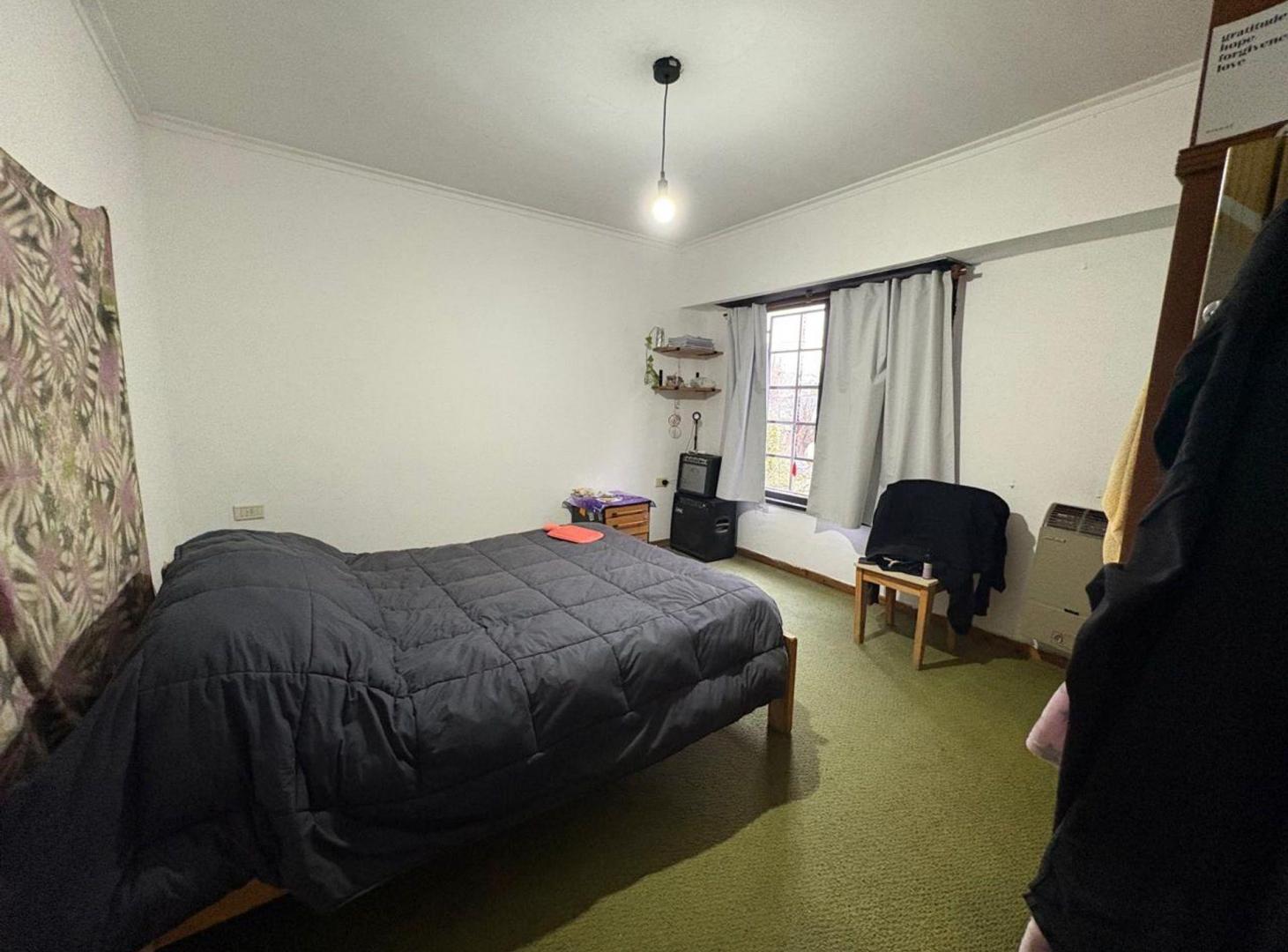 Foto de CASA EN VENTA LOS HORNOS 3 DORMITORIOS JARDIN, imagen 4