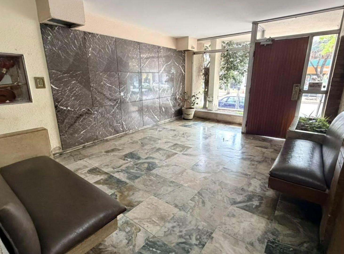Foto de DEPARTAMENTO EN VENTA LA PLATA 1 DORMITORIO, imagen 3