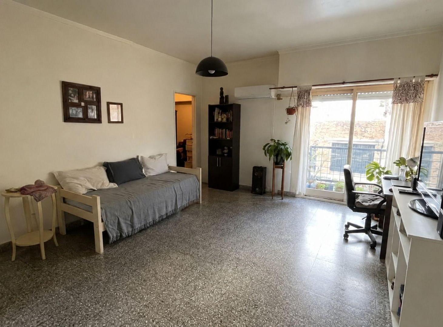 Foto de PH EN VENTA LA PLATA 3 DORMITORIOS Y BALCON, imagen 2