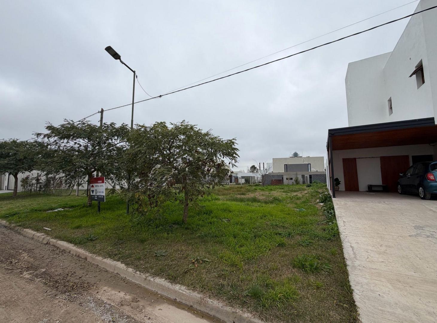 Foto de Lote a la Venta en City Bell. Barrio El Quimilar, imagen 2