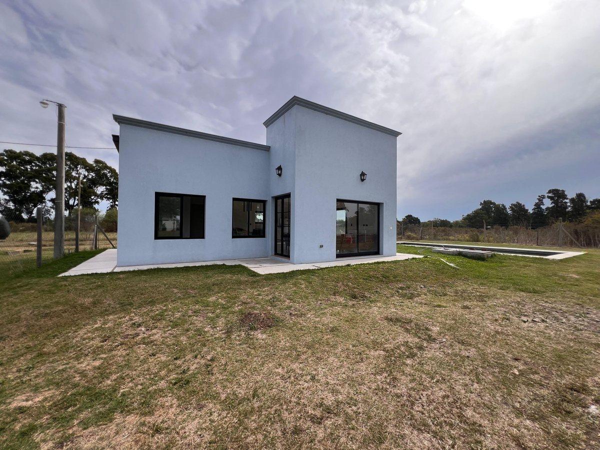 Foto de CASA EN VENTA LA PLATA BARRIO LA NATIVA, imagen 1