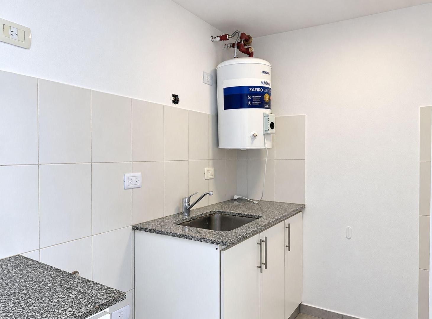 Foto de DEPARTAMENTO EN VENTA LA PLATA 1 DORMITORIO GARAGE, imagen 4