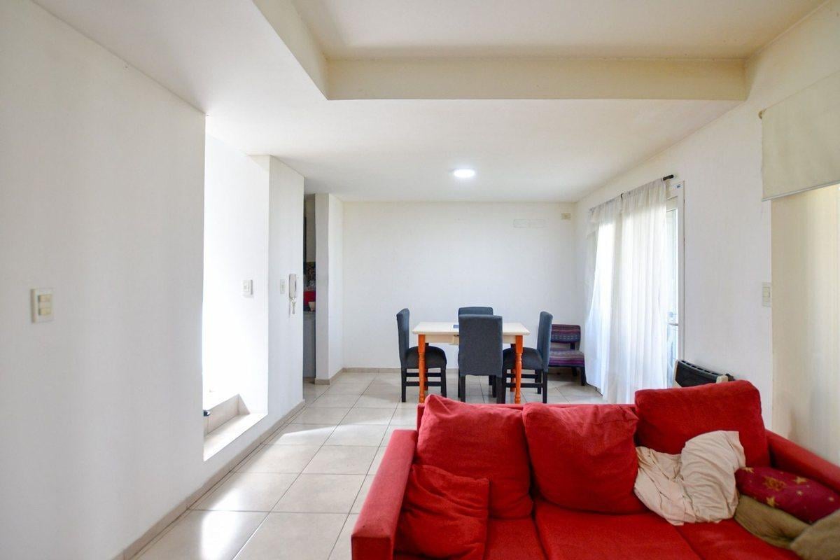 Foto de DUPLEX EN VENTA CITY BELL 2 DORMITORIOS, imagen 1
