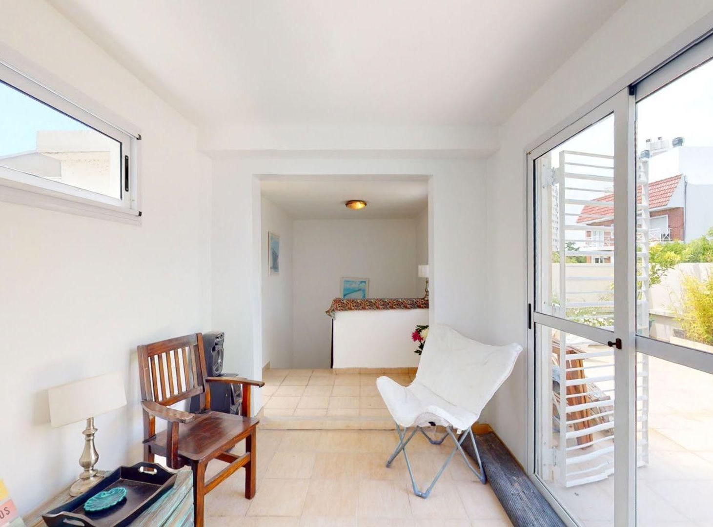 Foto de CASA TIPO TRIPLEX EN VENTA- LA PLATA, imagen 2
