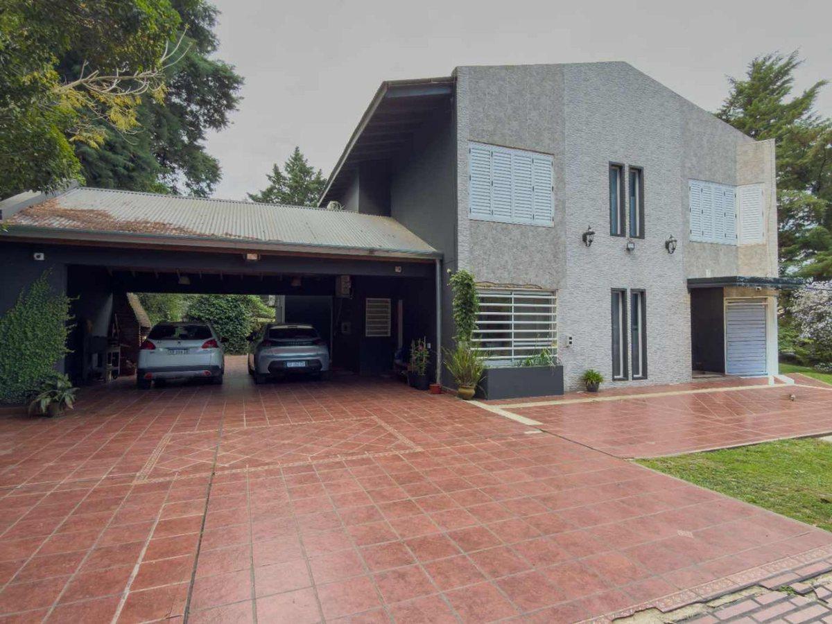 Foto de CASA VENTA OLMOS PARQUE PILETA QUINTA CHACRA, imagen 3