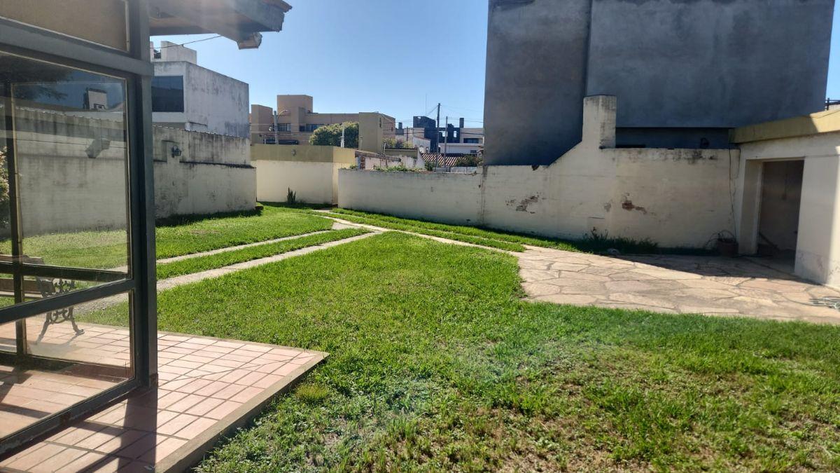 Foto de ALQUILER USO COMERCIAL CASA 3 DORM CERRO DE LAS ROSAS, imagen 5