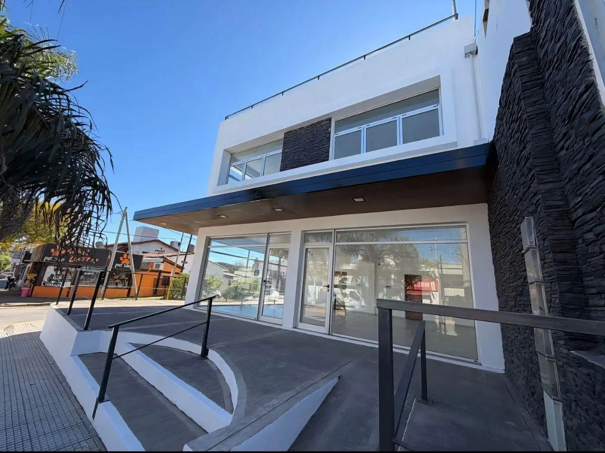 ALQUILER LOCAL COMERCIAL AV GOYCOECHEA - VILLA ALLENDE 2