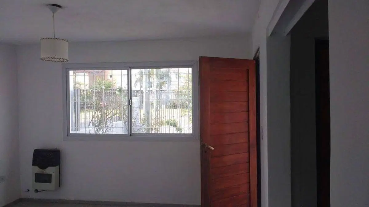 ALQUILER CASA 3 DORM HOUSING SPAZIO 8 - Bo. VILLA SERRANA 2