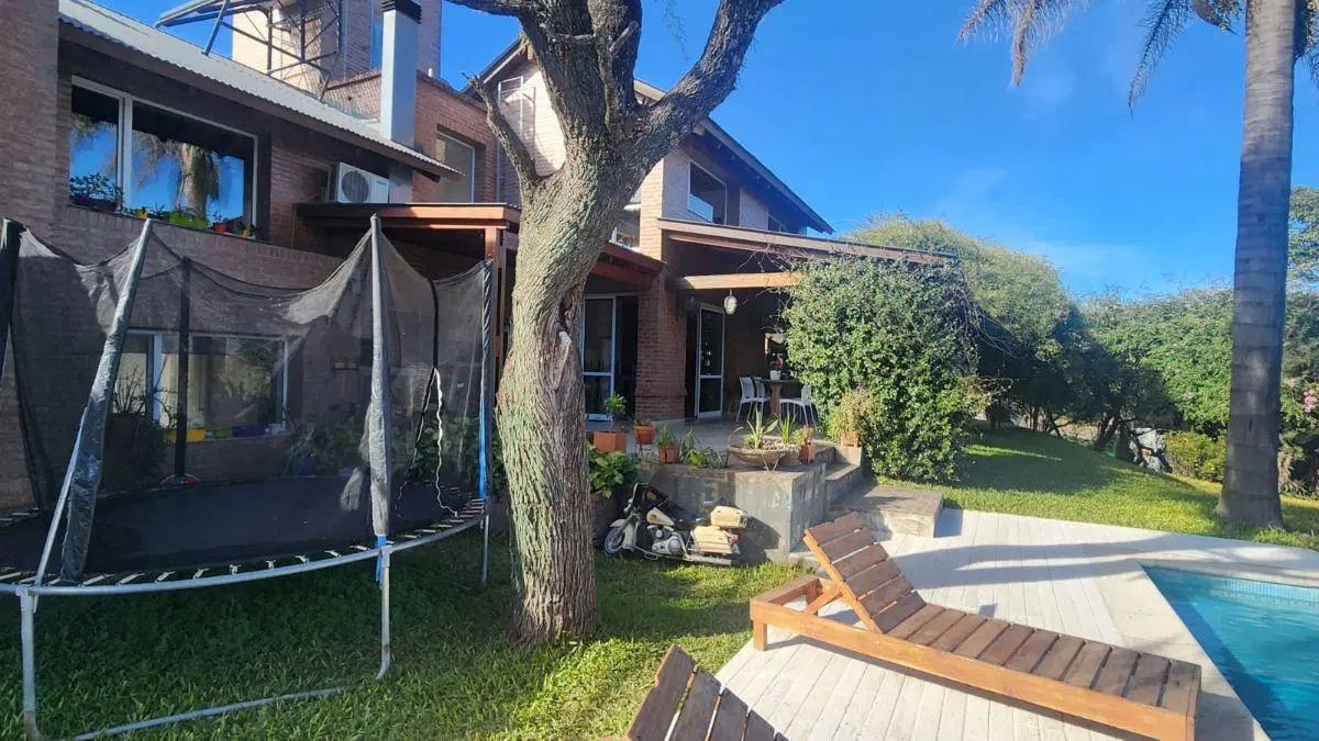 VENTA CASA COUNTRY 4 HOJAS - 4 DORM 4