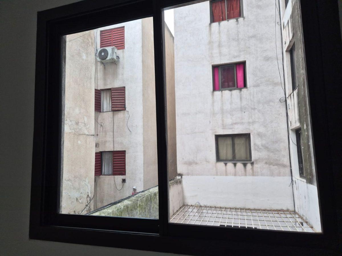 Foto de ALQUILER DPTO 3 DORM SARMIENTO Y AV. MAIPU - CENTRO, imagen 4