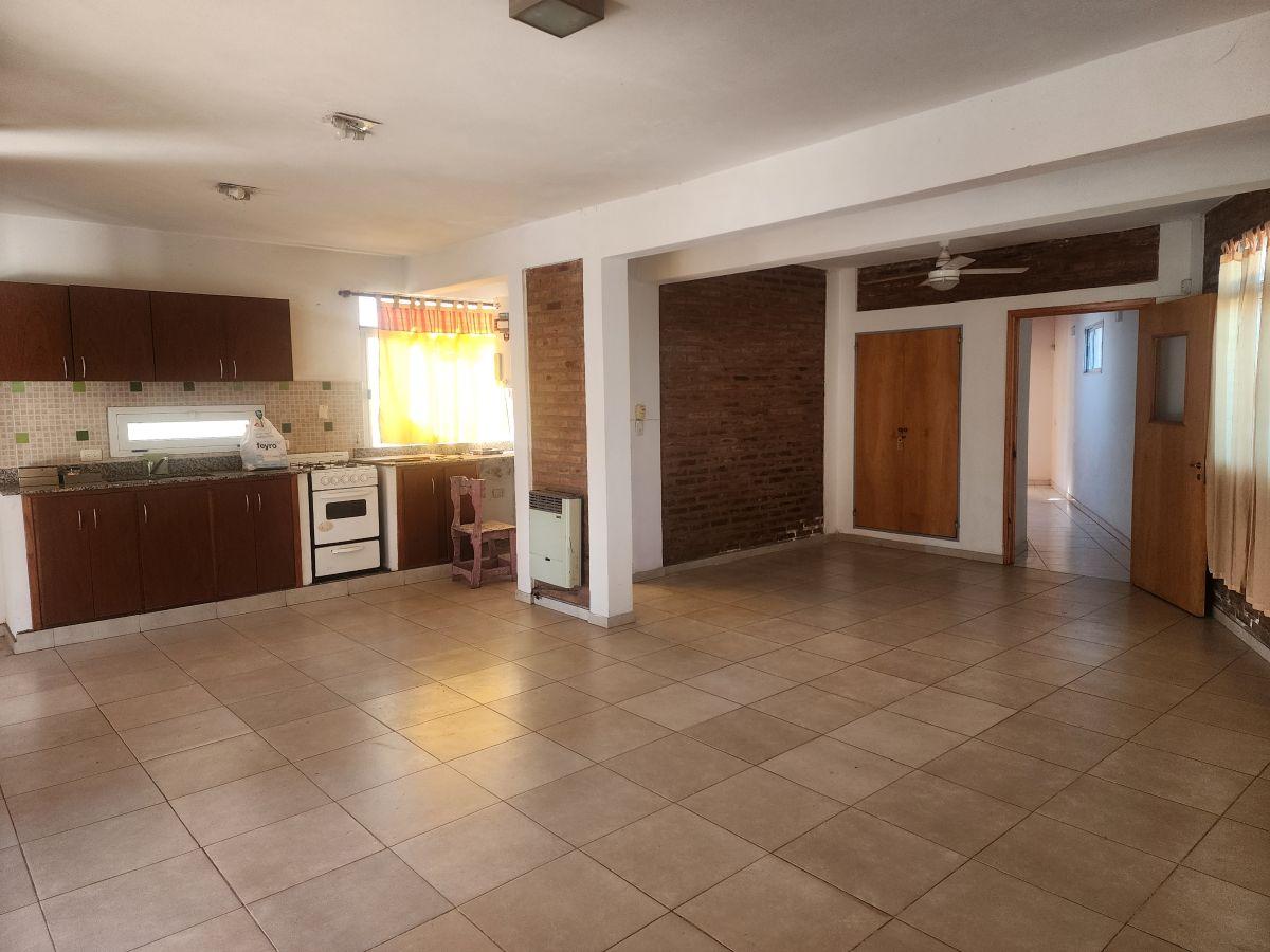 Foto de ALQUILER CASA VILLA ALLENDE - LOMAS OESTE - 2 DORM, imagen 1