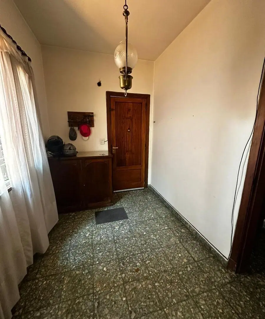 PH TIPO CASA 3 AMBIENTES CON PATIO EN HAEDO!!!!!! NO DUDES EN CONSULTAR!!!!!! 2